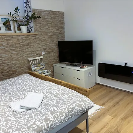 Flat White Flat Apartment Prague