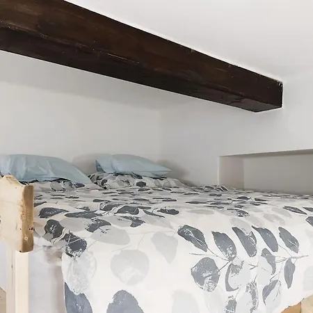 Flat White Flat Appartamento Praga